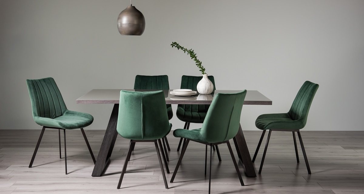 DINING<br/>SETS