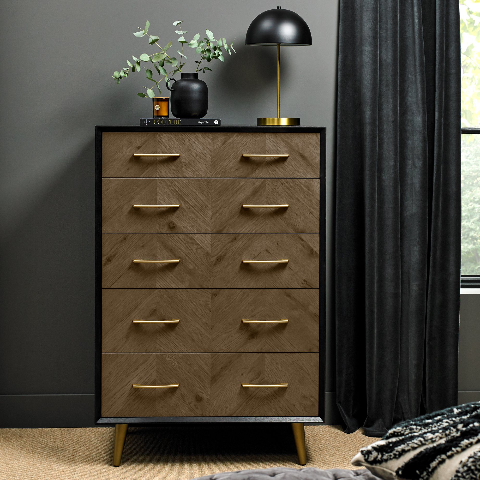 Morreto Fumed Oak & Peppercorn 5 Drawer Chest