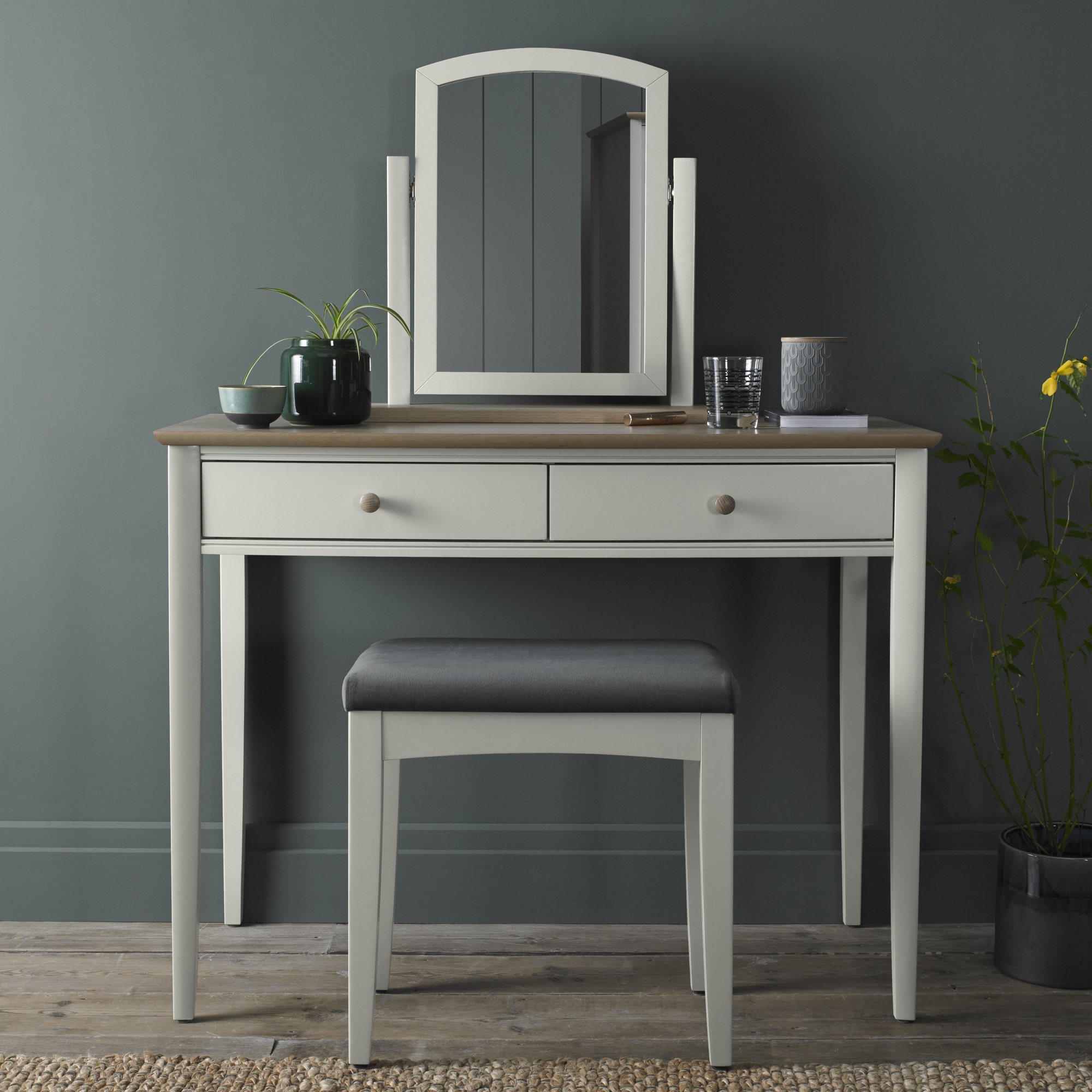 Larsen Scandi Oak & Soft Grey Dressing Table Set