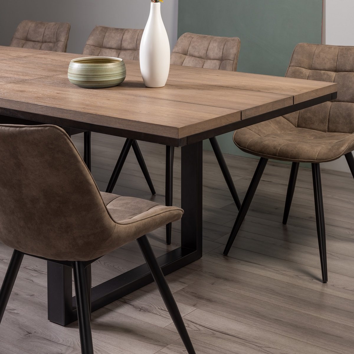 Turner - Weathered Oak 6-8 Seater Extendable Table & 6 Tan Faux Suede Seurat Dining Chairs