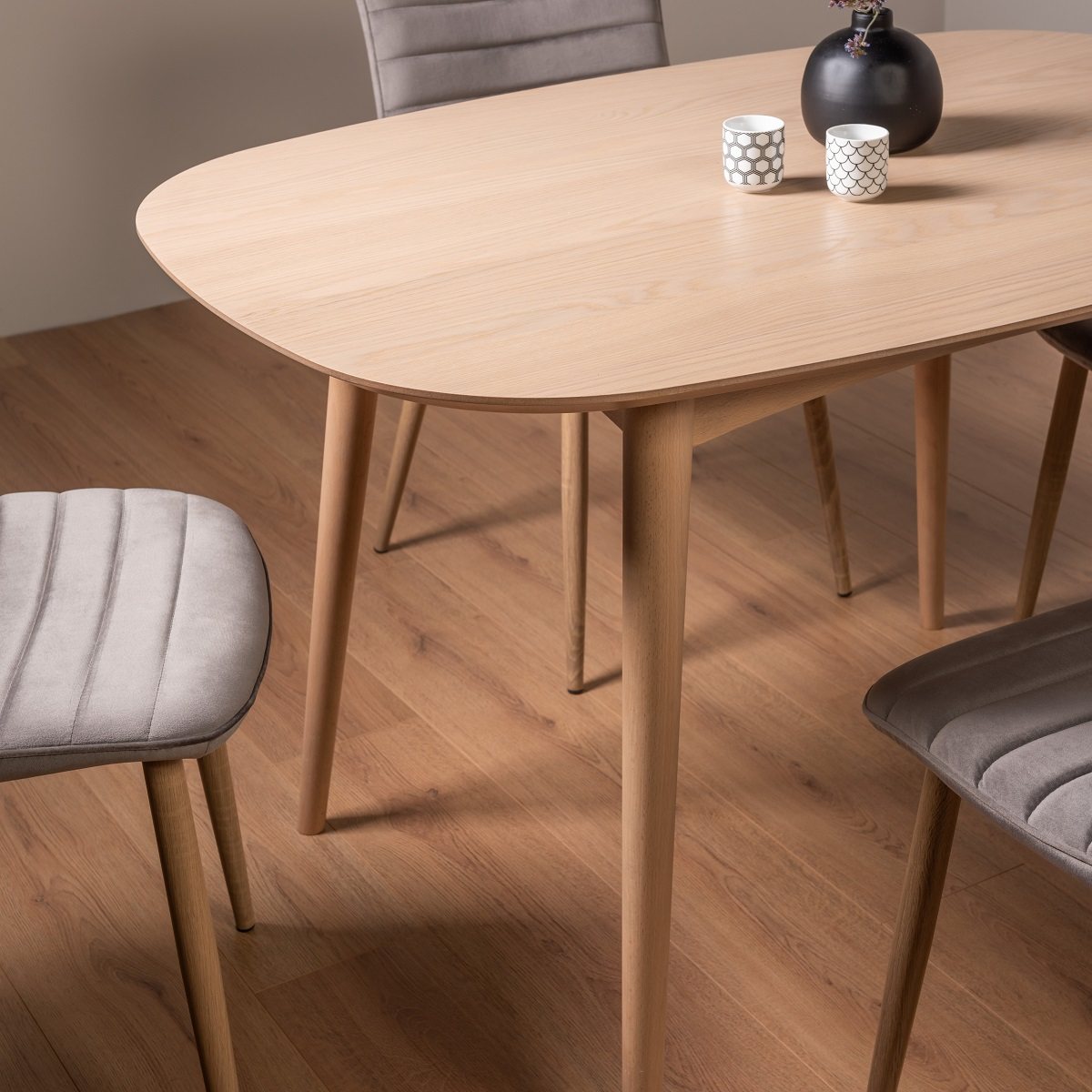 Johansen - Scandi Oak 4 Seater Dining Table & 4 Grey Velvet Eriksen Dining Chairs