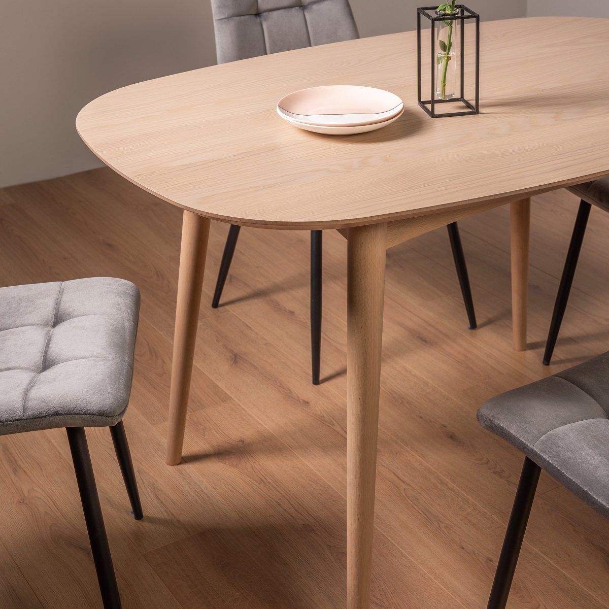 Johansen - Scandi Oak 4 Seater Dining Table & 4 Grey Velvet Mondrian Dining Chairs