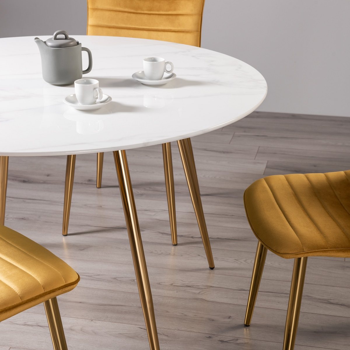 Francesca - White Ceramic 4 Seater Circular Dining Table