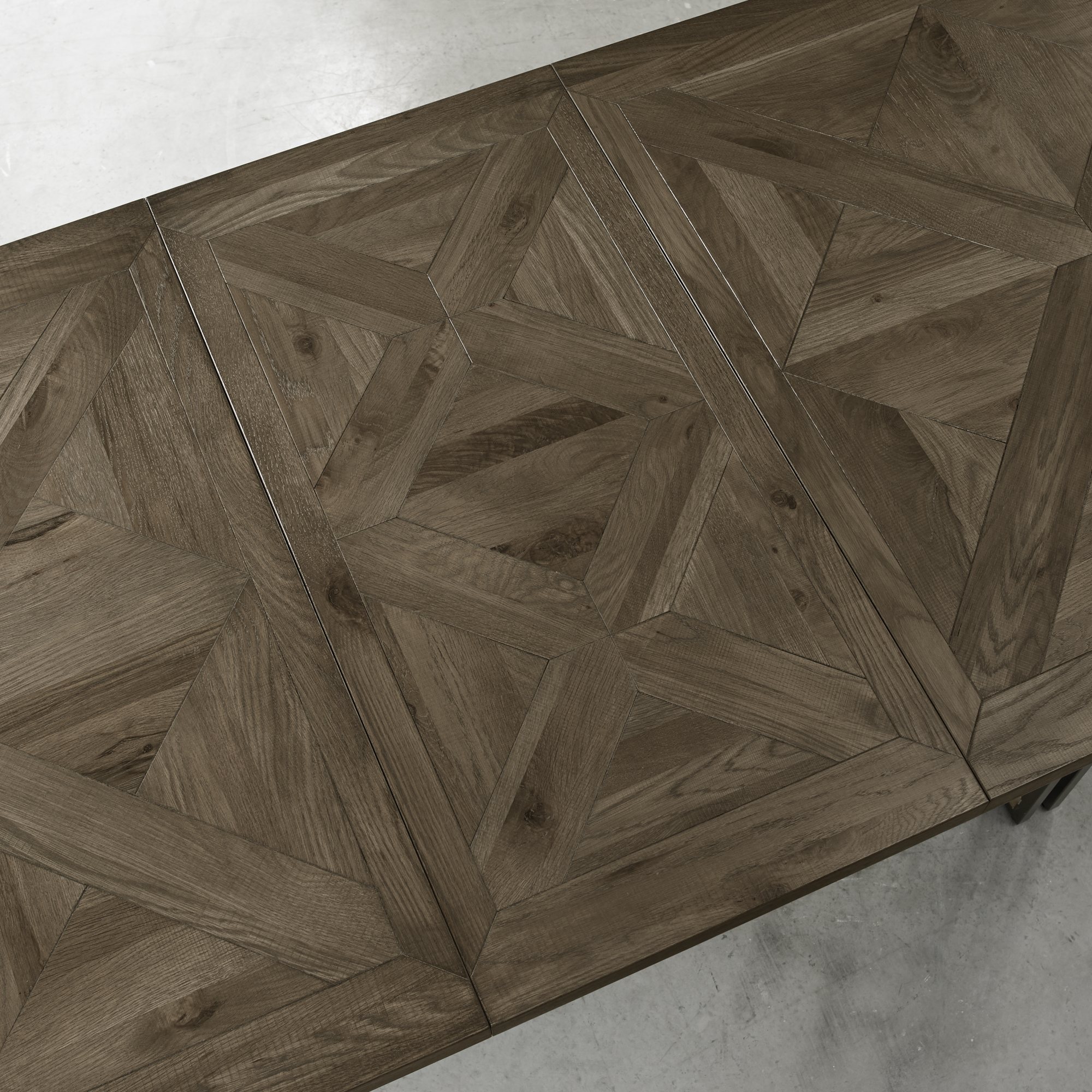 Varela - Fumed Oak 6-8 Seater Extendable Dining Table