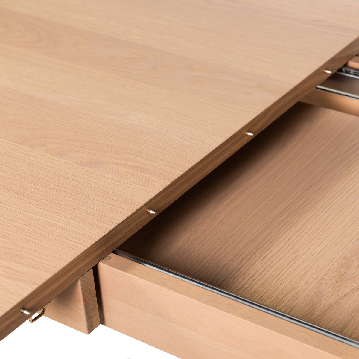 Johansen - Scandi Oak 6-8 Seater Extendable Dining Table