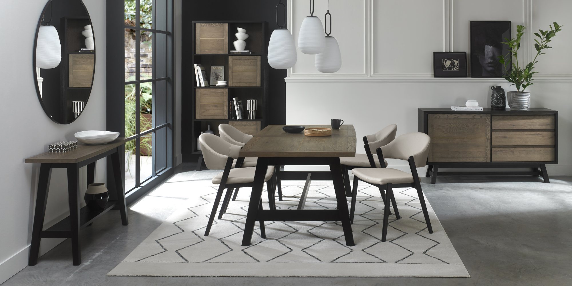 Rosen - Weathered Oak 4-6 Seater Extendable Dining Table