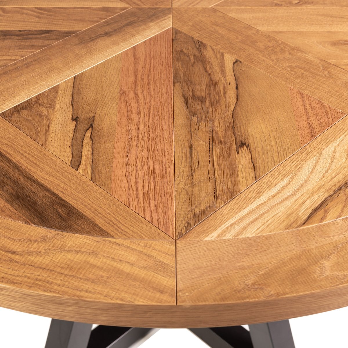 Lowry - Rustic Oak 4 Seater Circular Dining Table