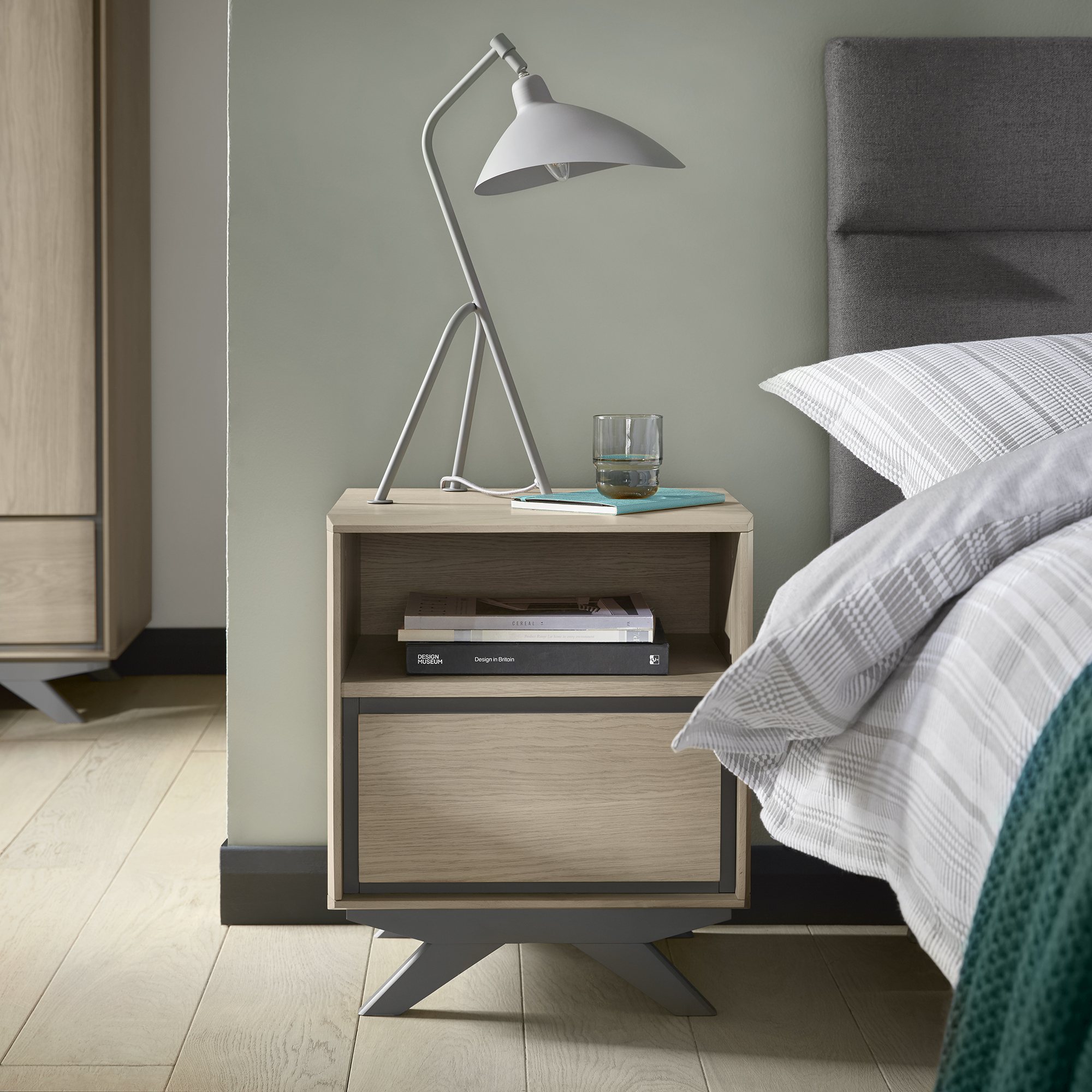 Olsen Scandi Oak & Dark Grey 1 Drawer Nightstand