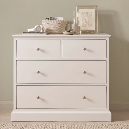 Palmer - White 4 Drawer Chest Palmer - White 4 Drawer Chest