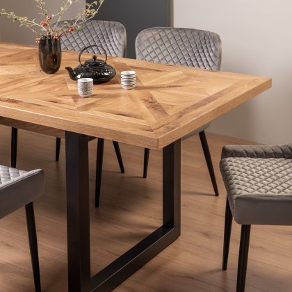 Lowry Rustic Oak 4-6 Dining Table & 4 Cezanne Chairs in Grey Velvet Fabric with Black Legs