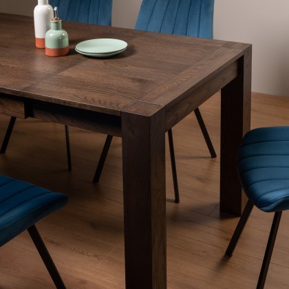Blake Dark Oak 4-6 Dining Table & 4 Fontana Chairs in Blue Velvet Fabric