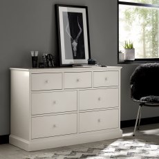 Palmer White 3+4 Drawer Chest