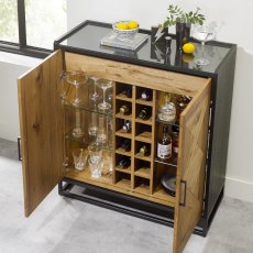 Lowry Rustic Oak Drinks Cabinet