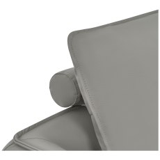Close Up Studio  12 