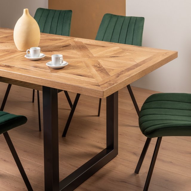 Lowry - Rustic Oak 4-6 Seater Extendable Dining Table Lowry - Rustic Oak 4-6 Seater Extendable Dining Table