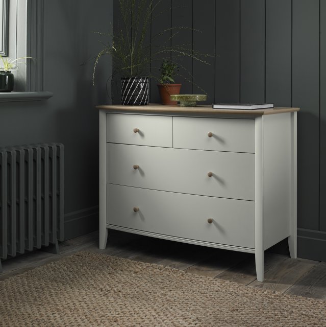 Larsen Scandi Oak & Soft Grey 4 Drawer Chest Larsen Scandi Oak & Soft Grey 4 Drawer Chest