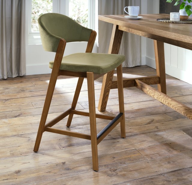 Rosen - Rustic Oak Bar Stool in Cedar Velvet Rosen - Rustic Oak Bar Stool in Cedar Velvet